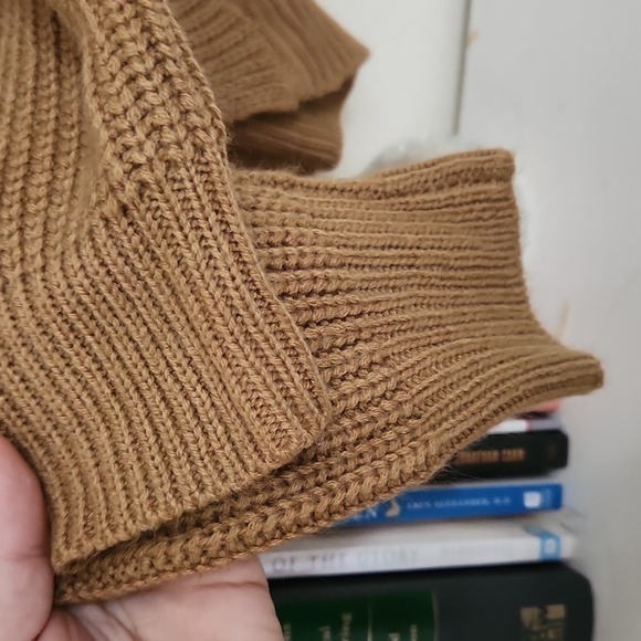 Chunky knit Back Wrap Scrunch Sweater High Low Size M Fashion Nova - Picture 3 of 9